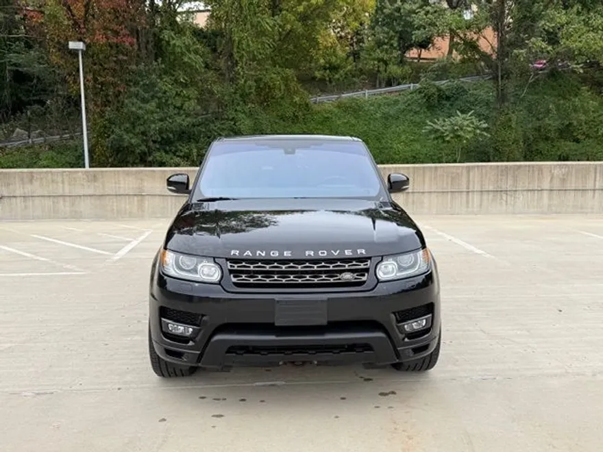 2016 Land Rover Range Rover Sport SE photo 1