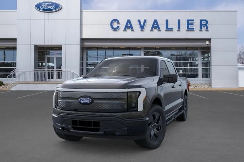 2025 Ford F-150 Lightning photo 1