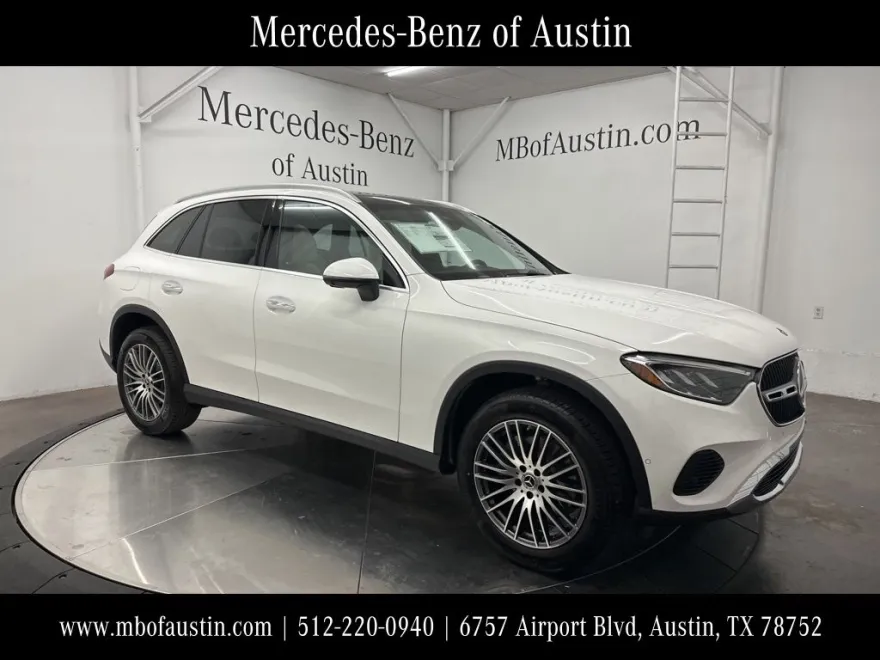 2026 Mercedes Benz GLC 300 photo 1