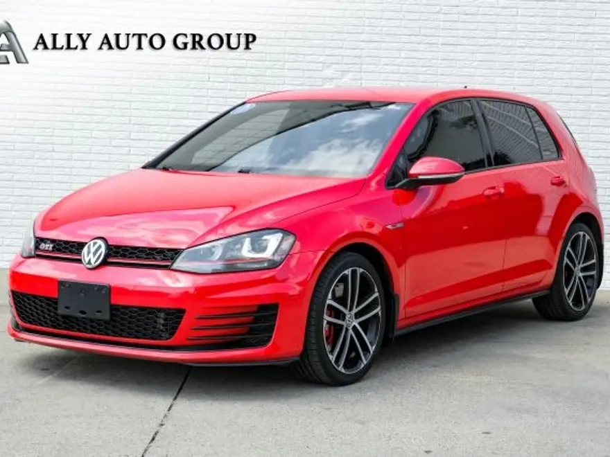 2017 Volkswagen Golf GTI photo 1