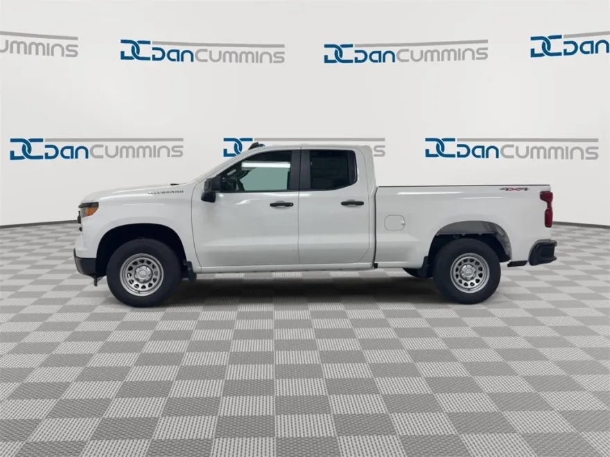 2026 Chevrolet Silverado 1500 photo 1