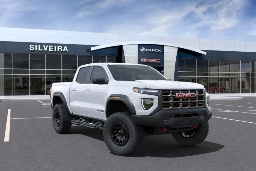 2024 Gmc Canyon AT4X photo 1