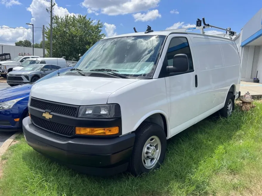 2025 Chevrolet Express Cargo 2500 Work Van photo 1