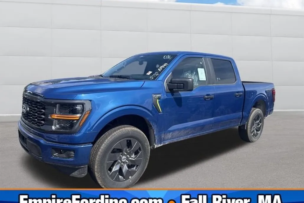 2025 Ford F-150 STX photo 1