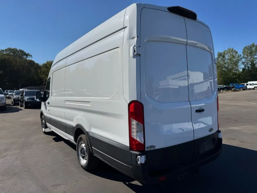 2021 Ford Transit Cargo Van photo 1