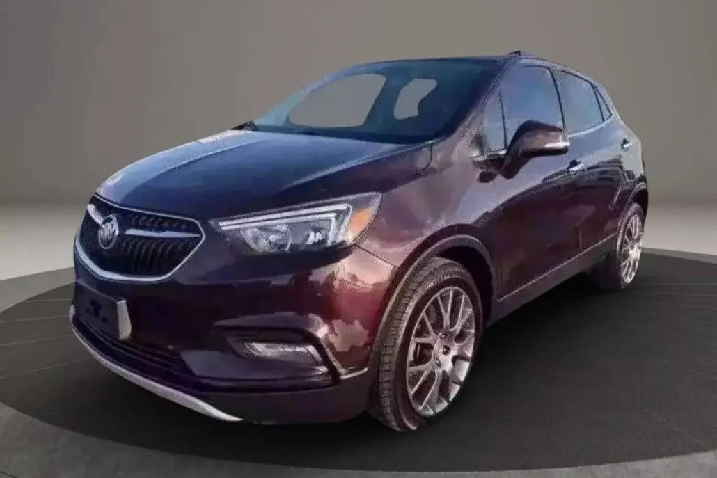 2018 Buick Encore Sport Touring photo 1