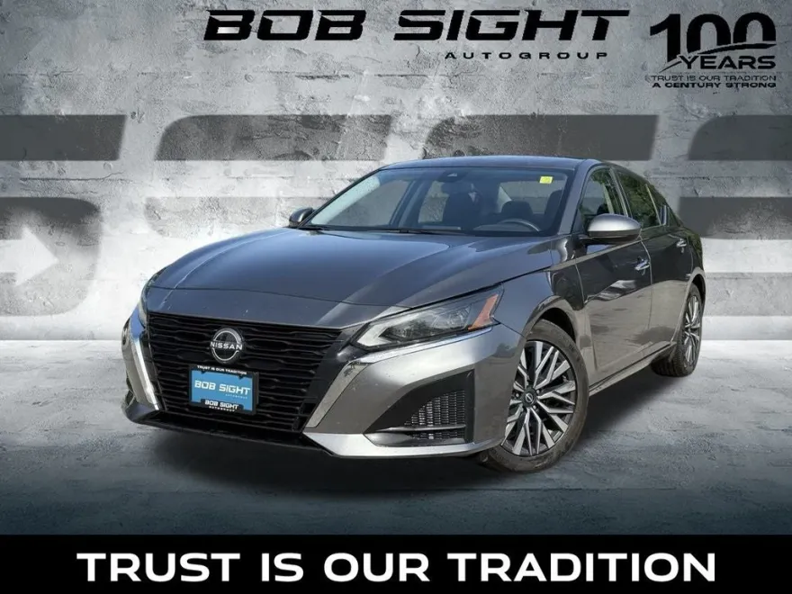 2023 Nissan Altima 2.5 SV photo 1
