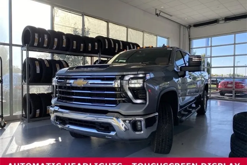 2024 Chevrolet Silverado 2500HD LTZ photo 1