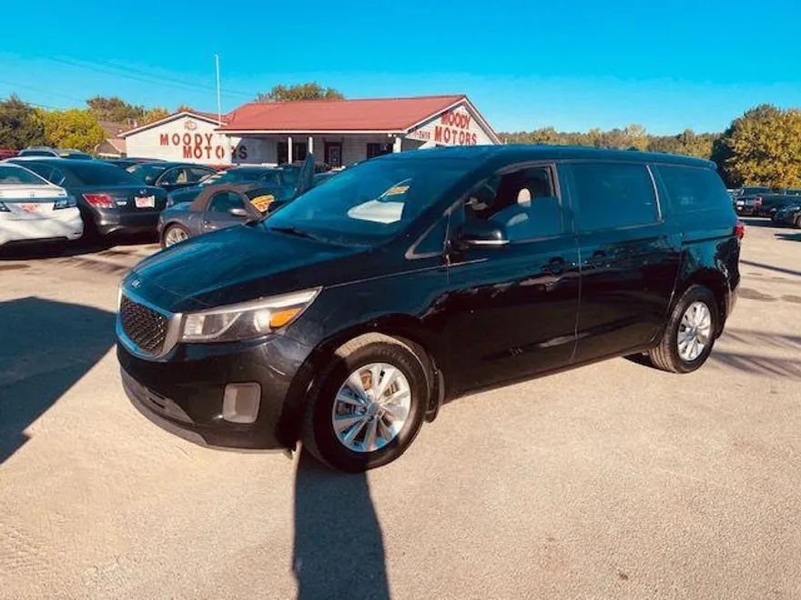 2011 Kia Sorento Base photo 1