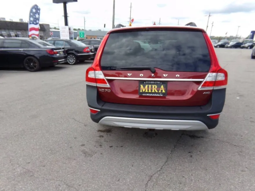 2014 Volvo XC70 3.2 photo 1