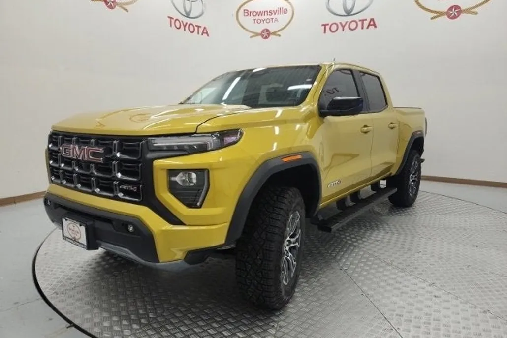 2023 Gmc Canyon AT4 photo 1