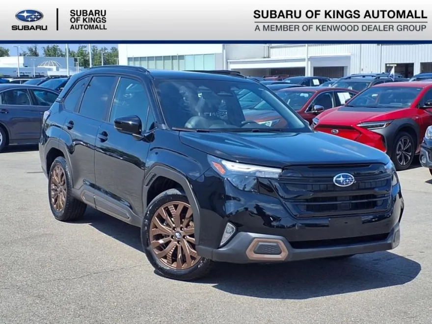 2025 Subaru Forester Sport photo 1