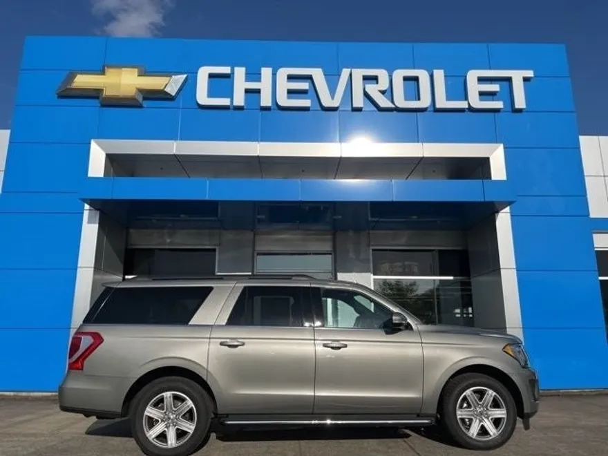 2019 Ford Expedition MAX XLT photo 1