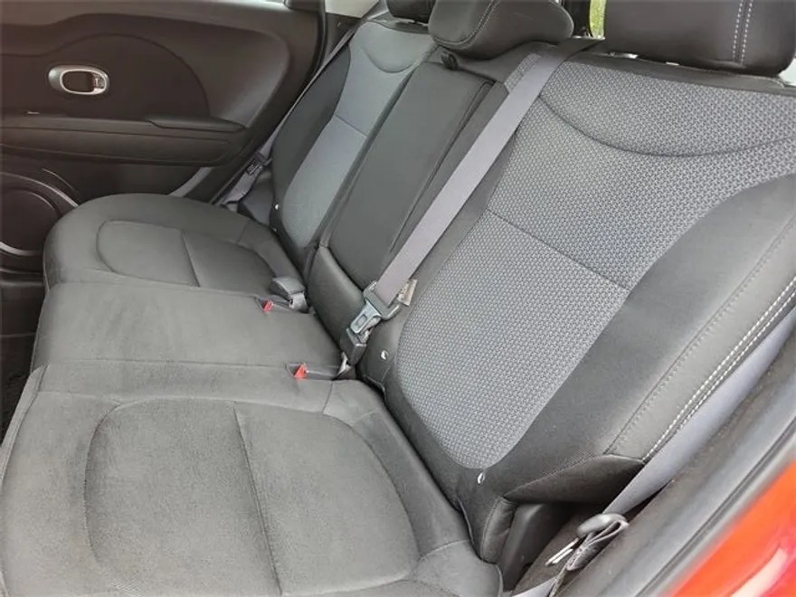 2019 Kia Soul Plus photo 1