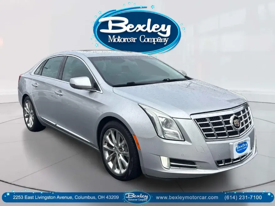 2013 Cadillac XTS Luxury photo 1