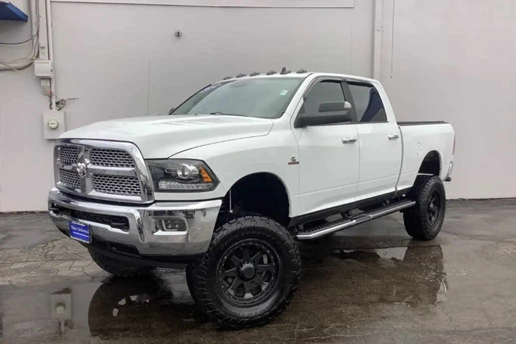 2014 Ram 2500 Laramie photo 1