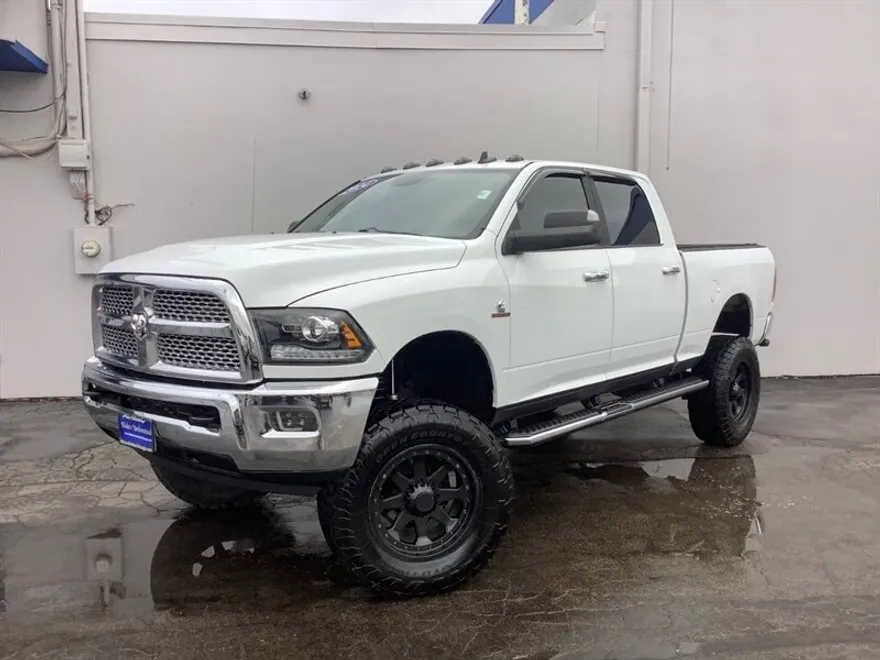 2014 Ram 2500 Laramie photo 1