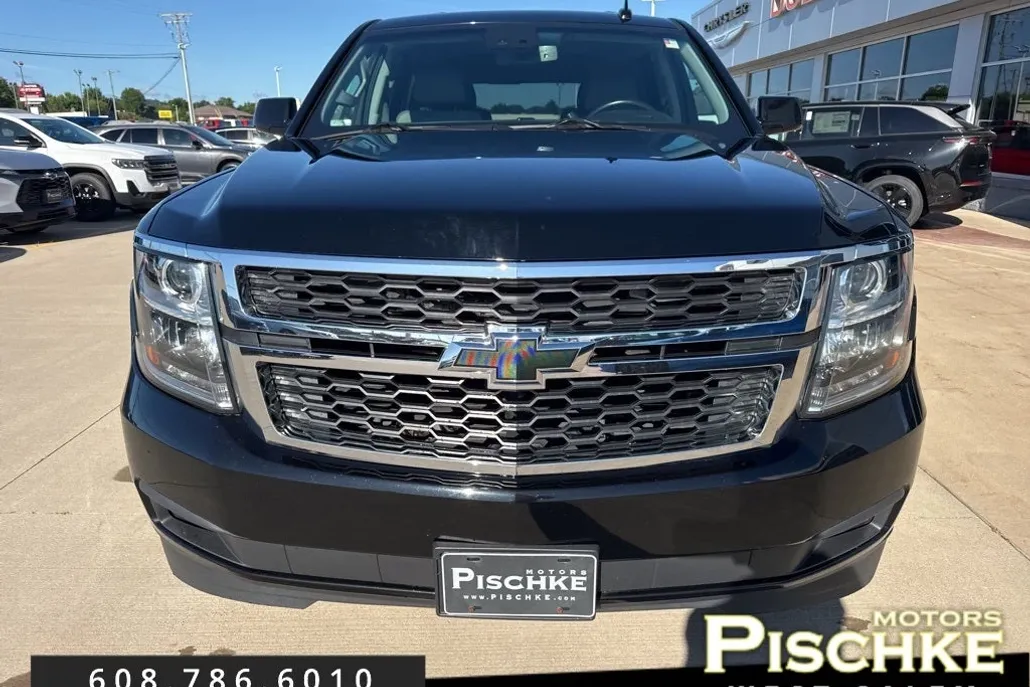 2018 Chevrolet Tahoe LT photo 1