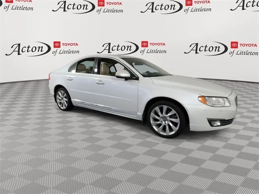 2015 Volvo S80 T6 Platinum photo 1