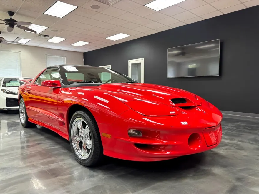 2000 Pontiac Firebird TRANS AM photo 4
