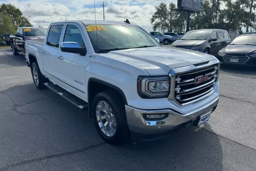 2018 Gmc Sierra 1500 SLT photo 1