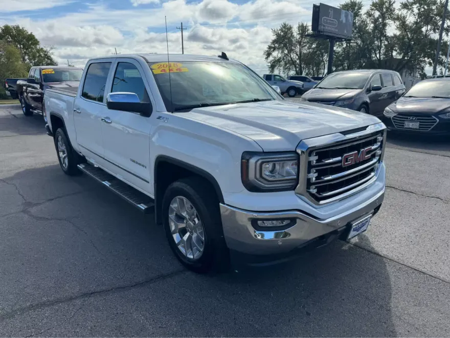 2018 Gmc Sierra 1500 SLT photo 1