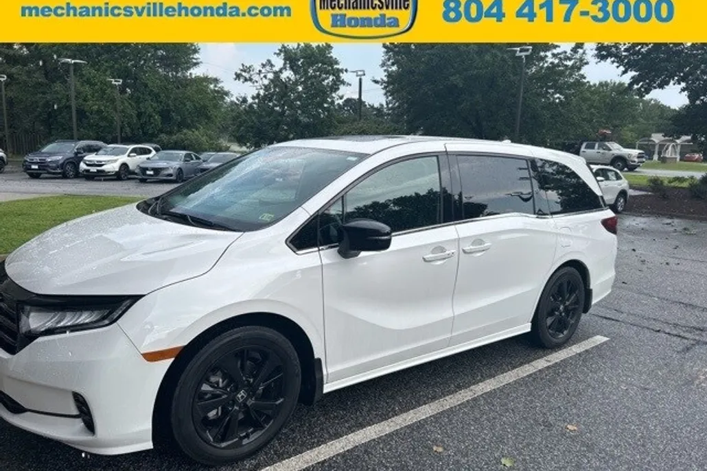 2024 Honda Odyssey Sport photo 1