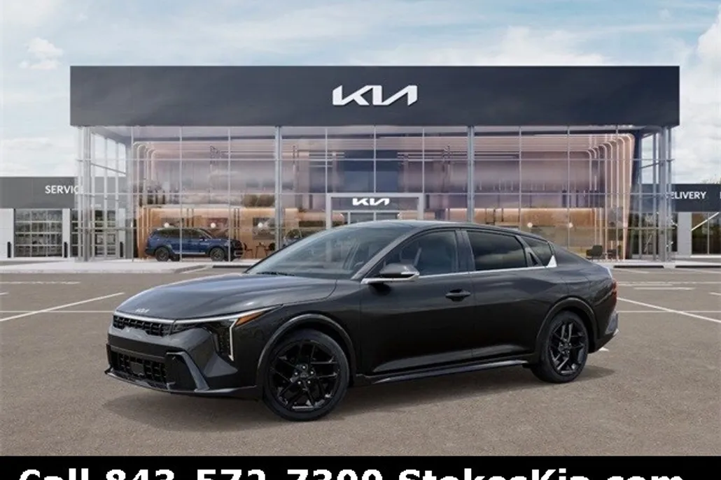 2025 Kia K4 GT-Line Turbo photo 1