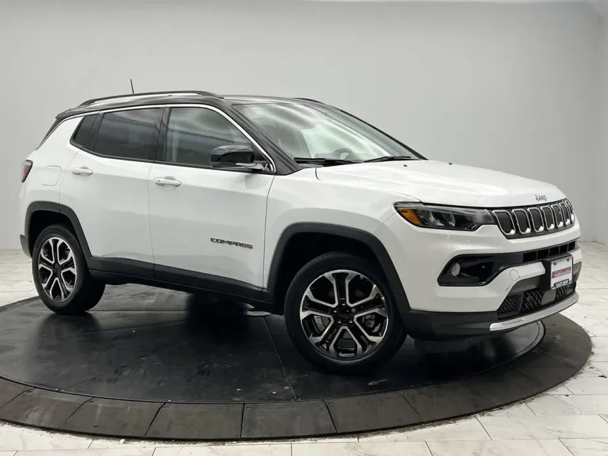 2022 Jeep Compass Limited photo 1