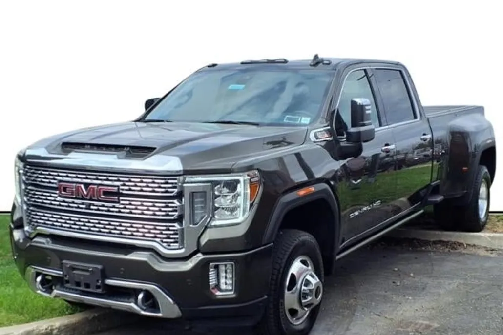 2023 Gmc Sierra 3500 HD Denali photo 1