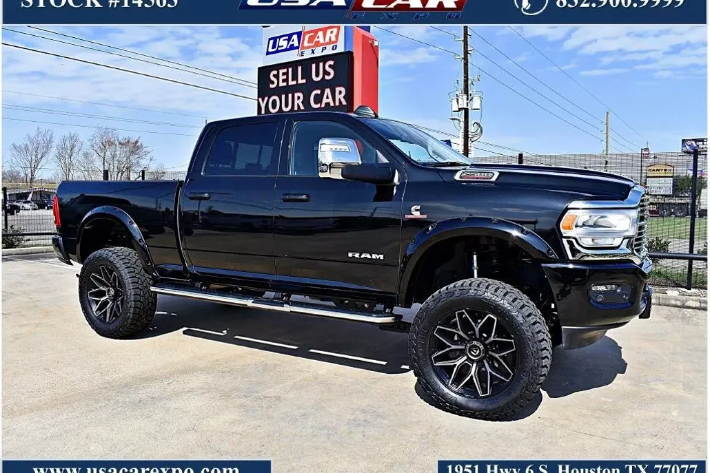 2024 Ram 2500 Laramie photo 1