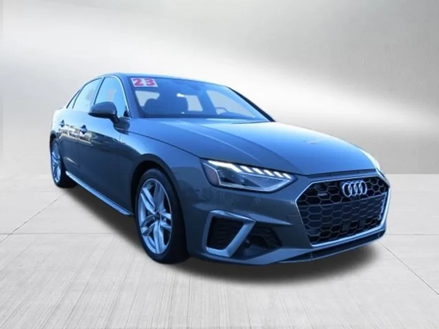 2023 Audi A4 S line Premium Plus 45 TFSI Quattro photo 1