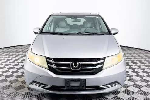 2016 Honda Odyssey EX-L photo 2