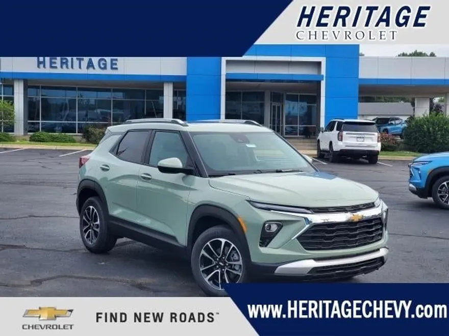 2026 Chevrolet Trailblazer LT photo 1