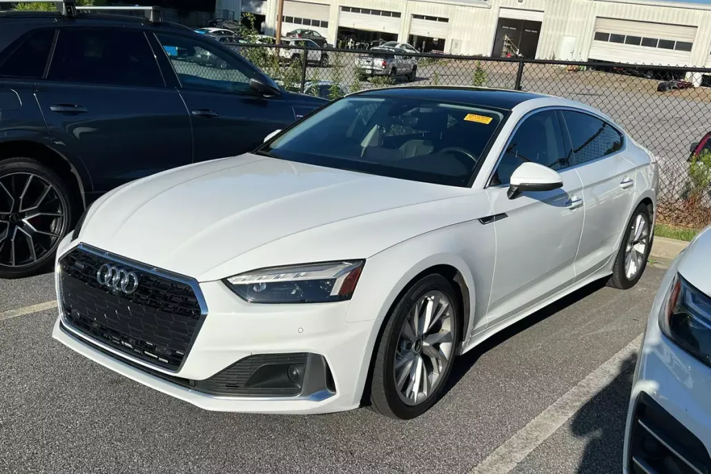 2021 Audi A5 Premium Plus Quattro photo 1