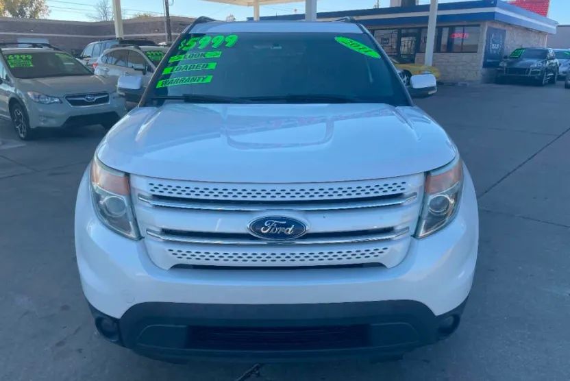 2011 Ford Explorer Limited photo 1