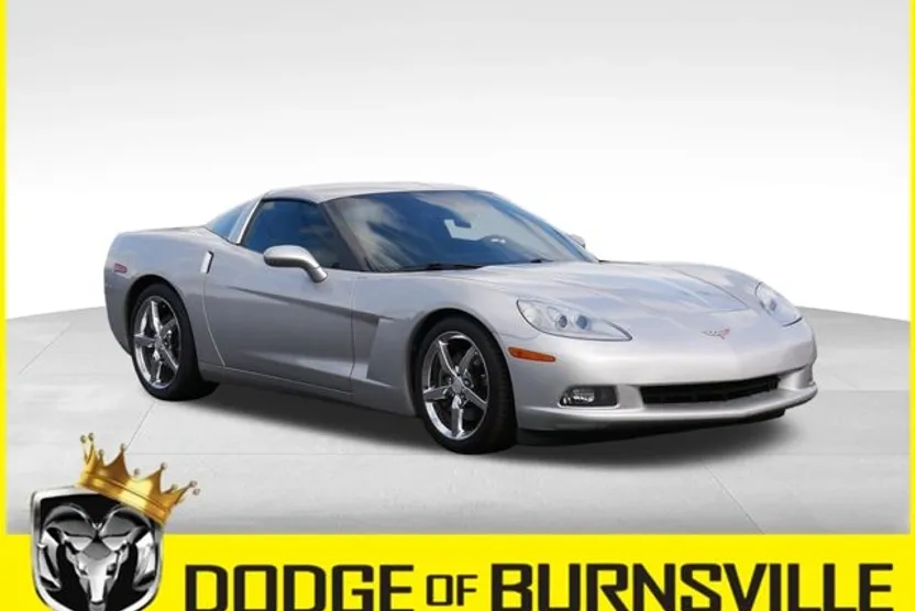 2005 Chevrolet Corvette Base photo 1