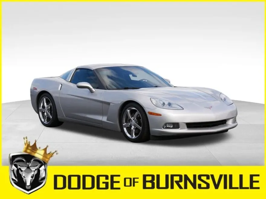 2005 Chevrolet Corvette Base photo 1