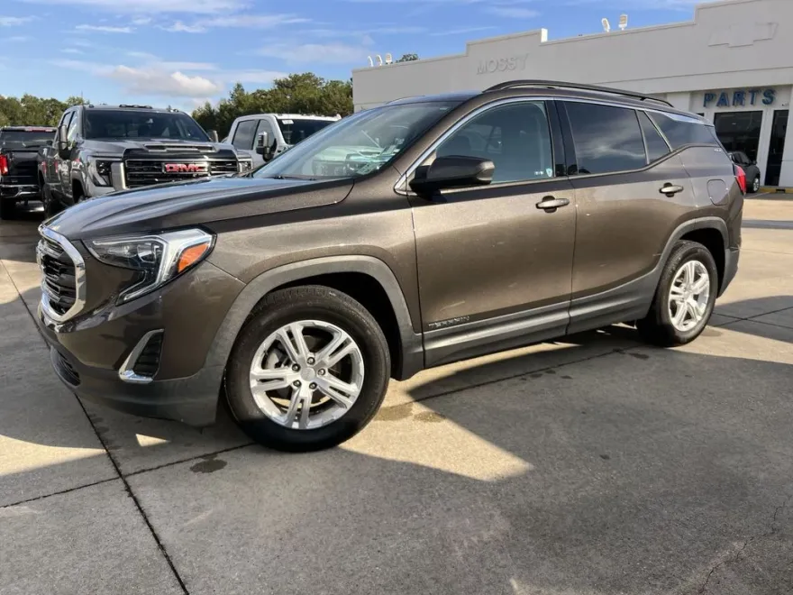 2020 Gmc Terrain SLE photo 1