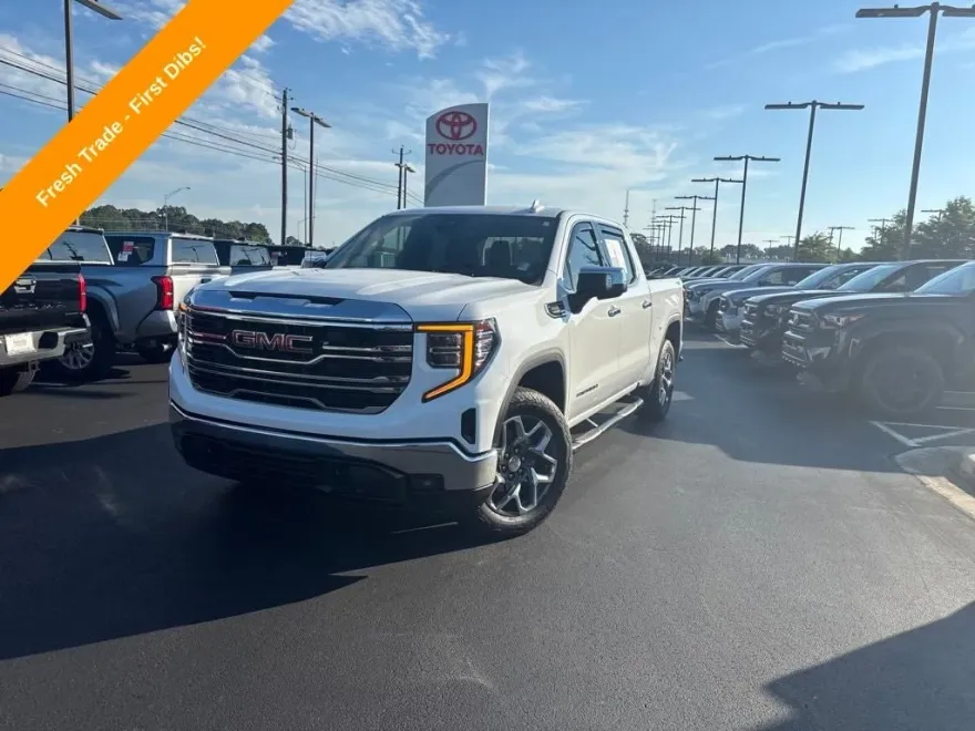 2024 Gmc Sierra 1500 SLT photo 1