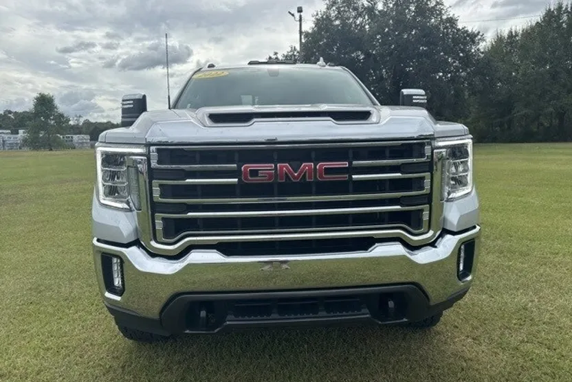 2022 Gmc Sierra HD SLT photo 1
