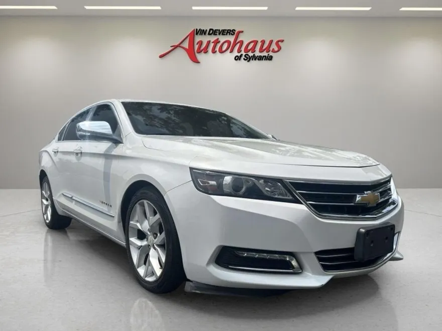 2015 Chevrolet Impala LTZ photo 1