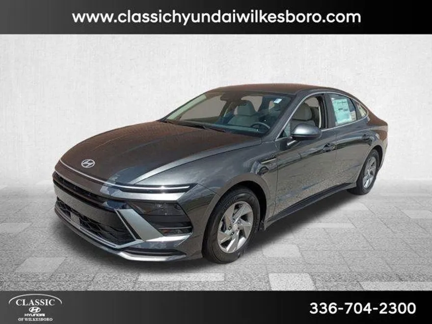 2025 Hyundai Sonata SE photo 1