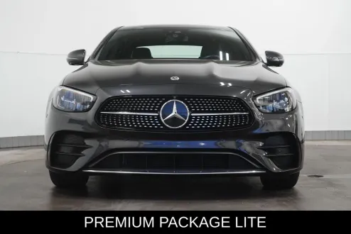 2022 Mercedes Benz E 350 4MATIC Sedan photo 3