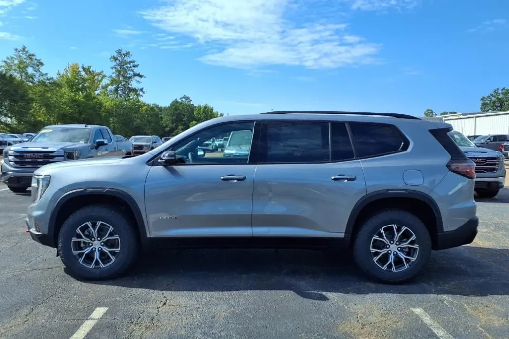 2026 Gmc Acadia AT4 photo 1