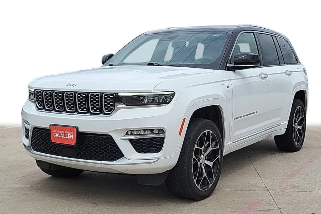 2022 Jeep Cherokee Summit Reserve 4xe photo 1