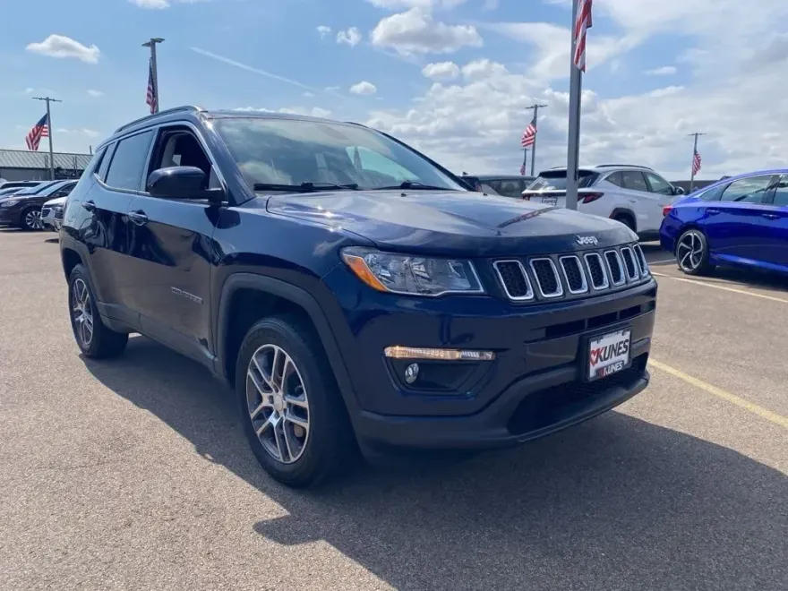 2018 Jeep Compass Latitude photo 1