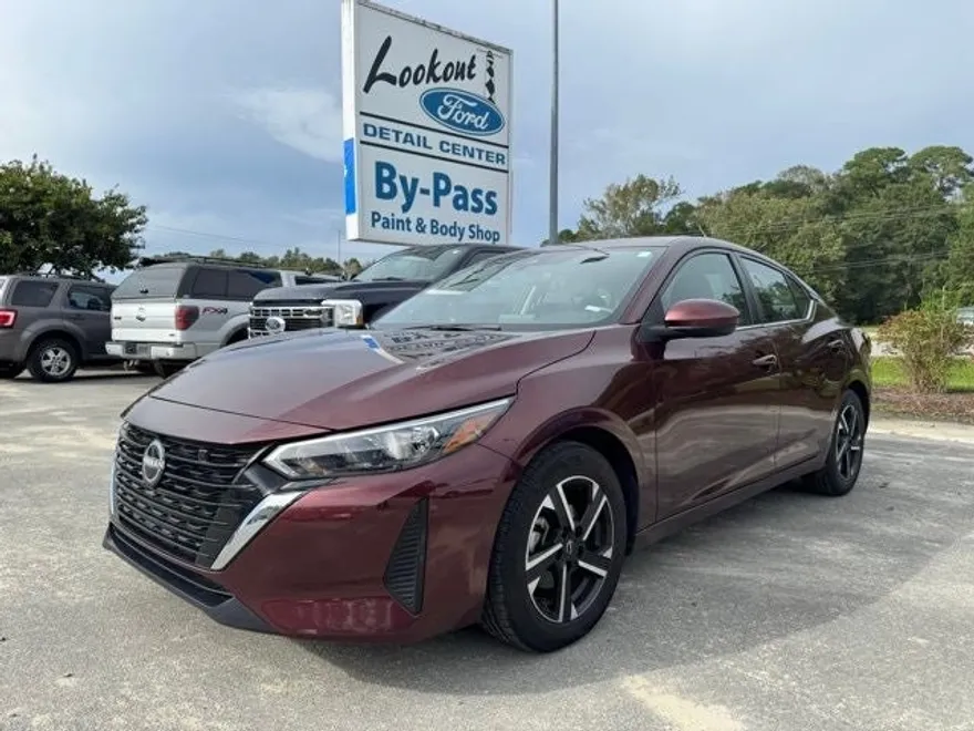2024 Nissan Sentra SV photo 1