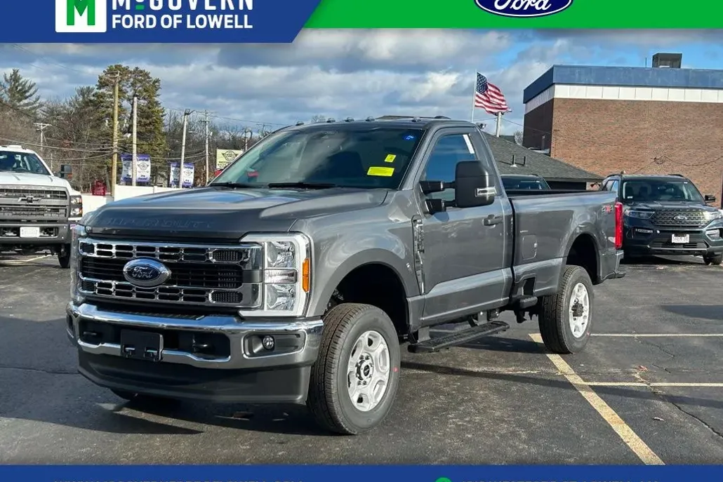 2025 Ford F-250 photo 1