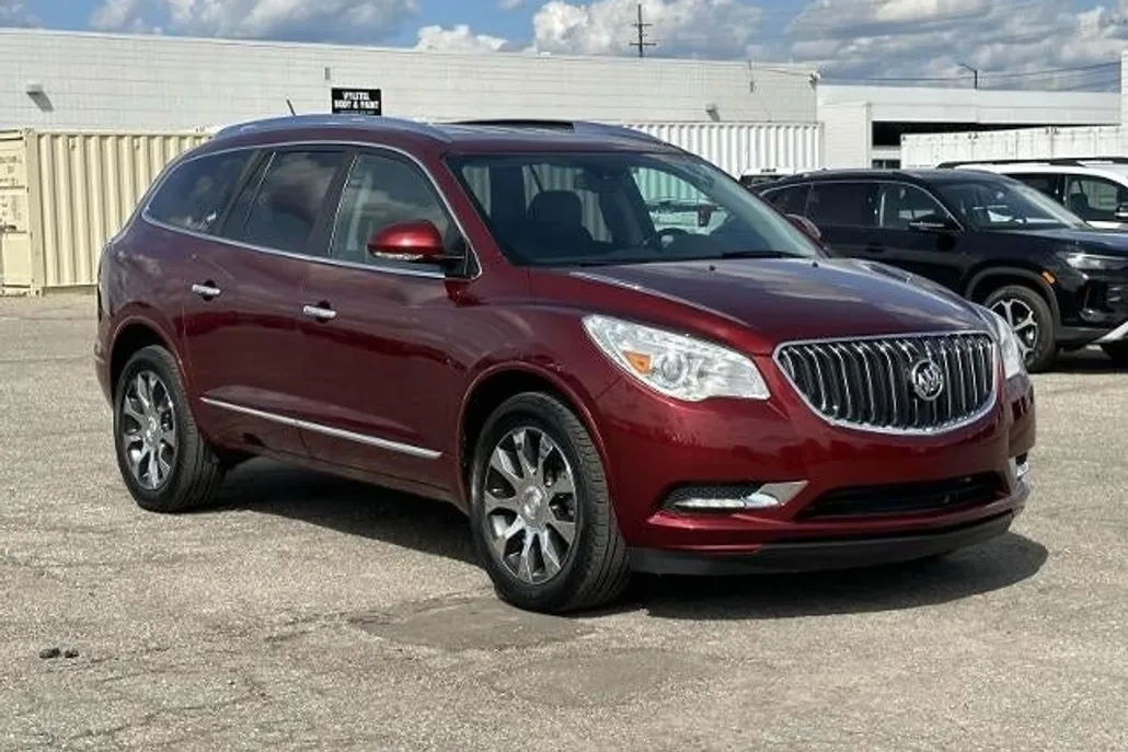 2017 Buick Enclave Leather photo 1